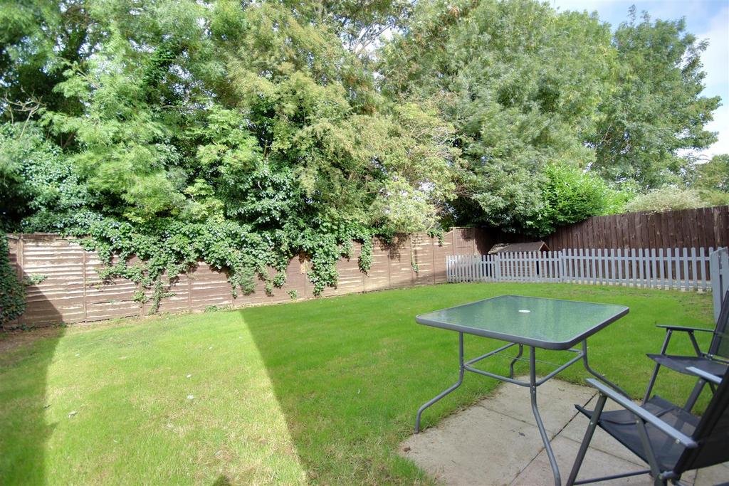Cavendish Park, Brough 5 bed detached house for sale £345,000
