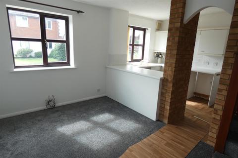 1 bedroom semi-detached house for sale - Falcon Road, Stoke-On-Trent