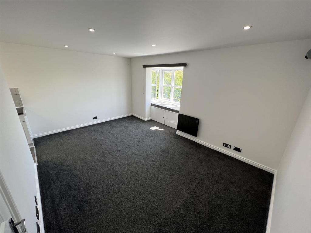Chalice Way, Greenhithe Studio to rent £925 pcm (£213 pw)