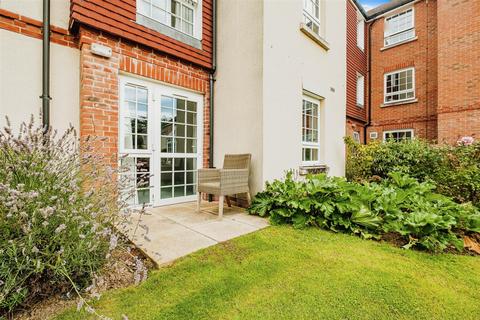 1 bedroom apartment for sale, Claridge House, Church Street, Littlehampton