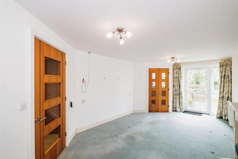 1 bedroom apartment for sale, Claridge House, Church Street, Littlehampton