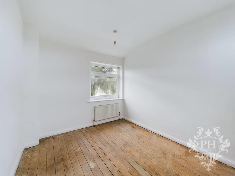 CAM01415 G0-PR0144-STILL011-thumbnail-h750-70.jpg