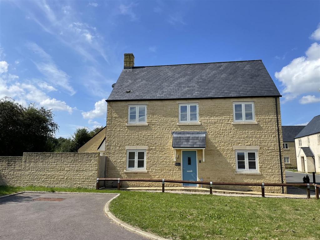 The Furrows, BourtonOnTheWater, Cheltenham 4 bed detached house £