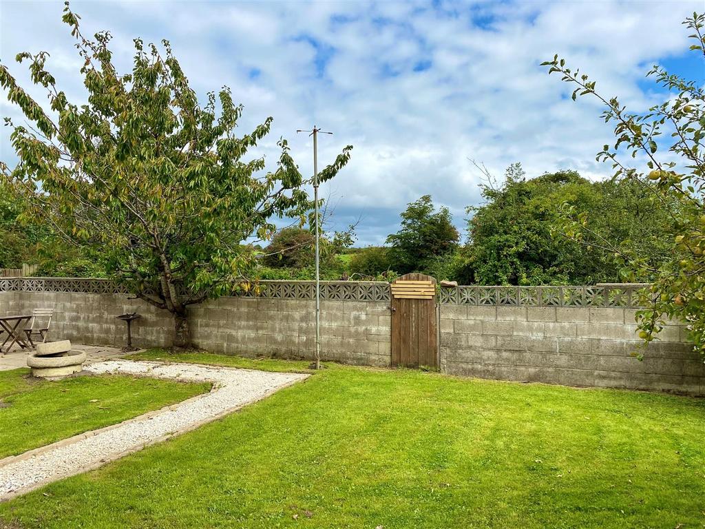 Kilburn rear garden.jpg
