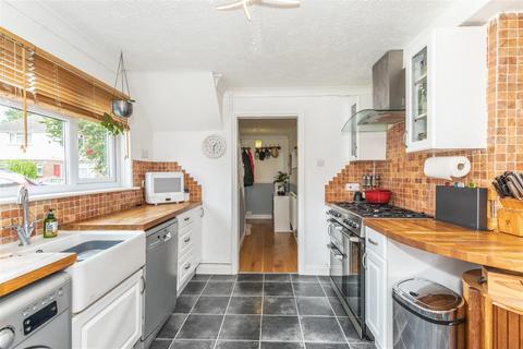 3 bedroom semi-detached house for sale - Fairlight Field, Ringmer, Nr Lewes