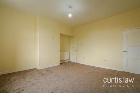 17 Baker Street, Burnley, BB11 4QB