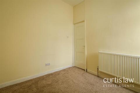 17 Baker Street, Burnley, BB11 4QB