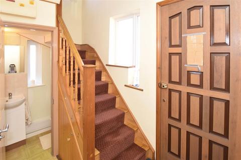 59 Longley Avenue, Wembley, HA0 1NG