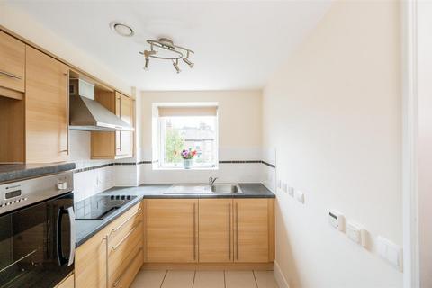 1 bedroom apartment for sale, Hanbury Road, Droitwich, Worcestershire, WR9 8GD