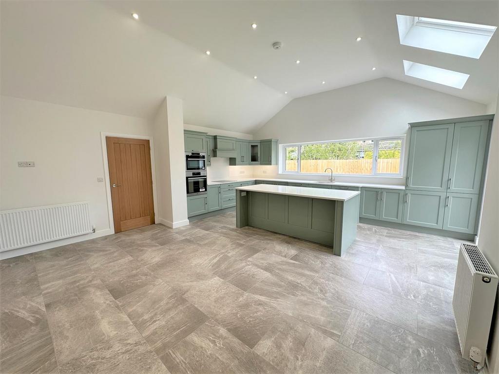 Stonewater Close, Barrow, Ribble Valley 3 bed detached bungalow for