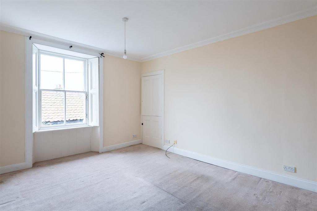 11. Bedroom.jpg