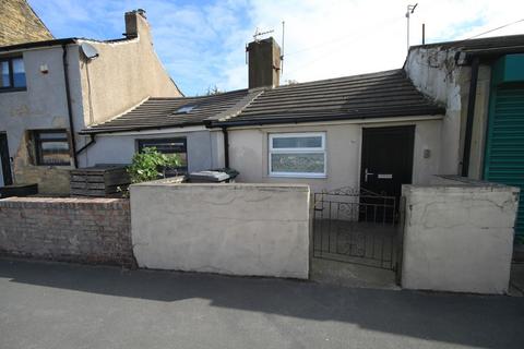711 Wakefield Road, Bradford, BD4 7PR