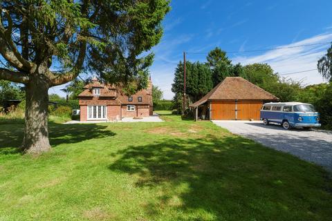 3 bedroom detached house for sale, Rhodes Minnis, Canterbury, CT4