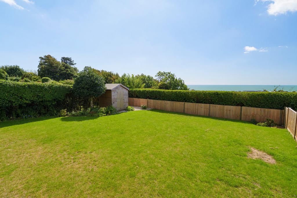 Redlynch House, Hillcrest Road, Hythe, CT21 2 bed apartment for sale