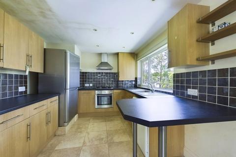 19 Reid Close, Pinner, HA5 2QD