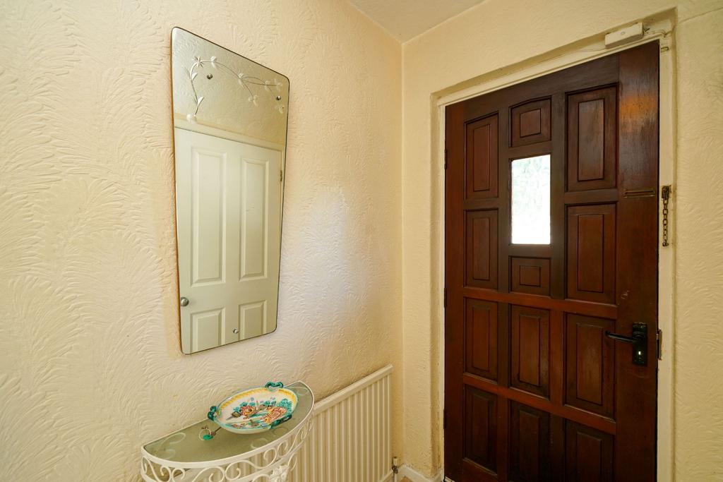 Whitegate Drive, Bolton, BL1 3 bed semidetached house £225,000