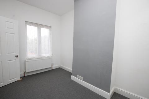 100 Field Street, Kettering, NN16 8EW