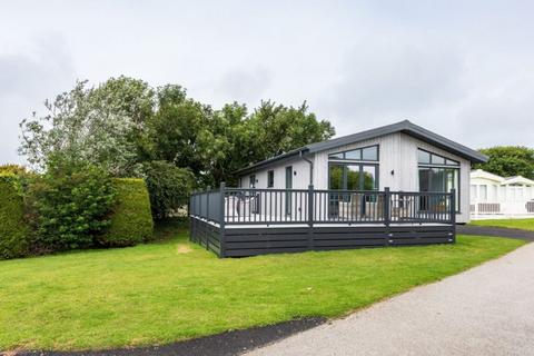 2 bedroom lodge for sale, PS-170823 – Treworgans Holiday Park