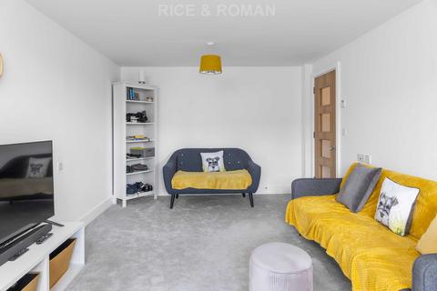 undefined, Waterloo Road, Epsom KT19