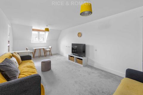undefined, Waterloo Road, Epsom KT19