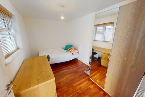 4 bedroom apartment to rent - 237a, North Sherwood Street, Nottingham, Nottinghamshire, NG1