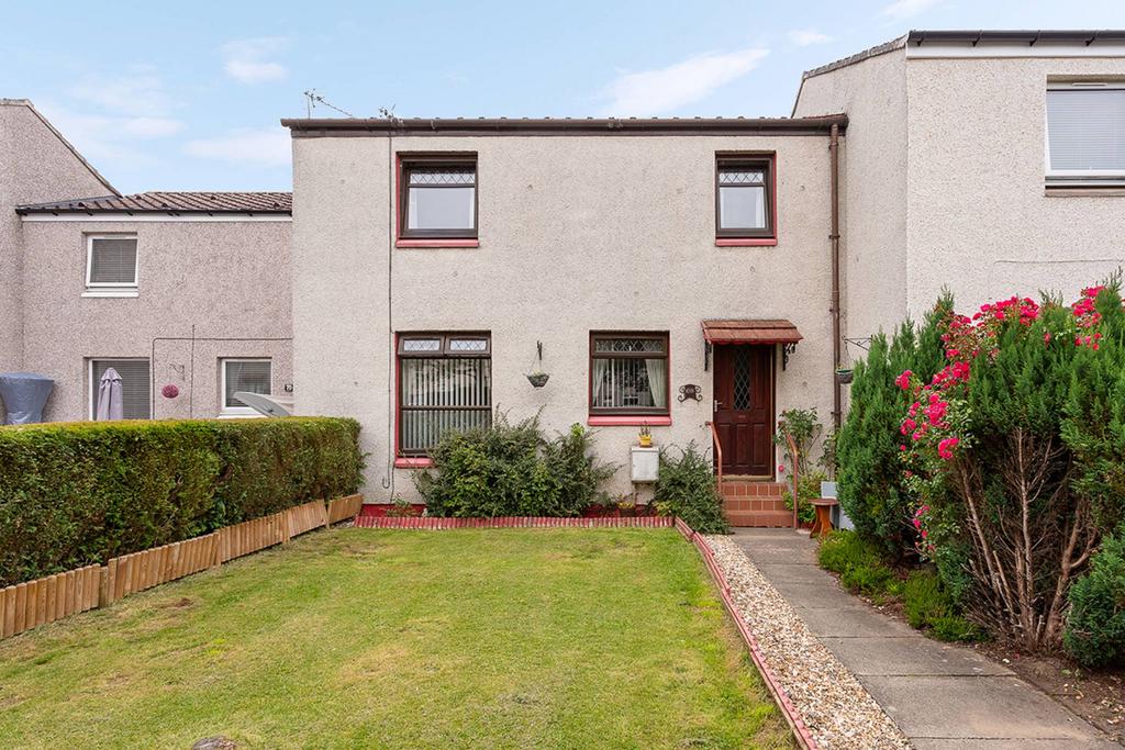 69 Dalmahoy Drive, Dundee, DD2 3UU 3 bed villa for sale £133,000