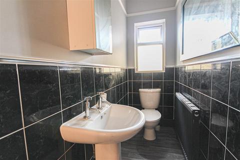 6 bedroom semi-detached house for sale, Upper Shirley Avenue, Southampton