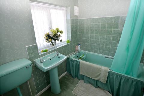 21 Adstone Grove, Birmingham, B31 4AU