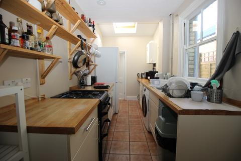 3 bedroom terraced house to rent, Greens Road, Cambridge