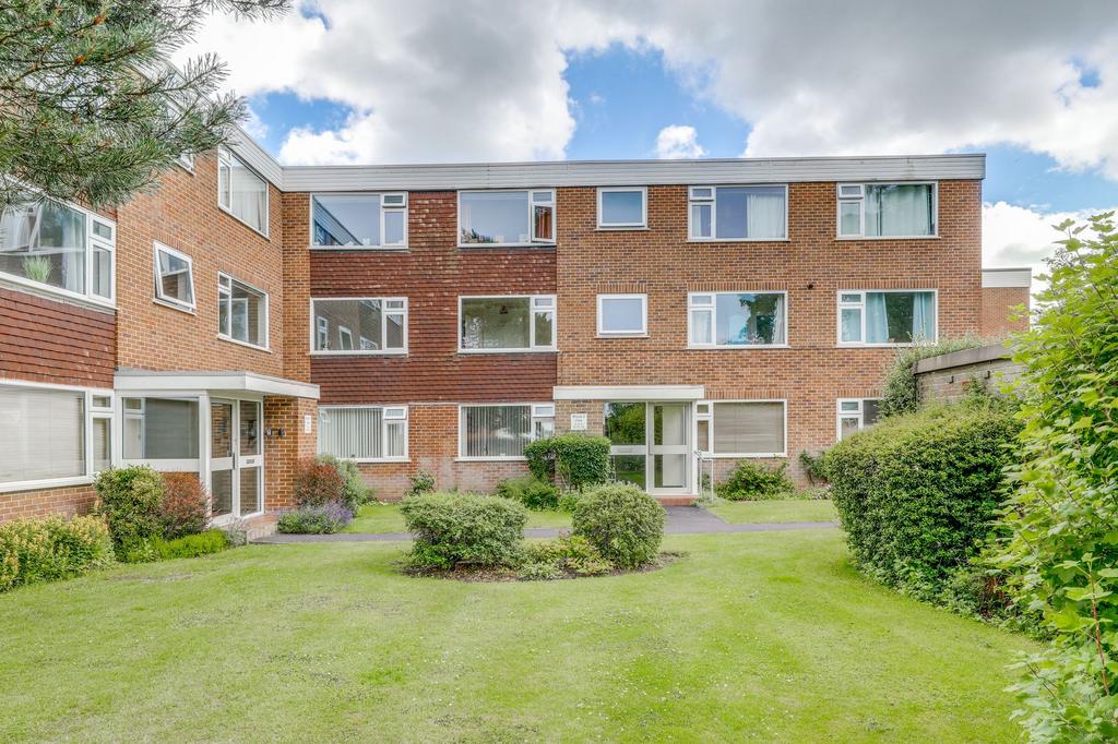 Kingslea Road, Solihull, B91 2 bed apartment for sale £205,000