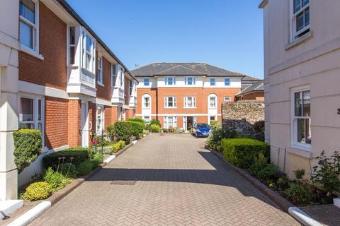 1 bedroom flat for sale, Stour Street, Canterbury, CT1