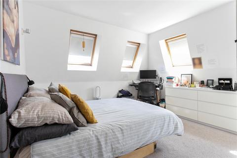 2 bedroom apartment for sale, Hayfield Passage, London, E1