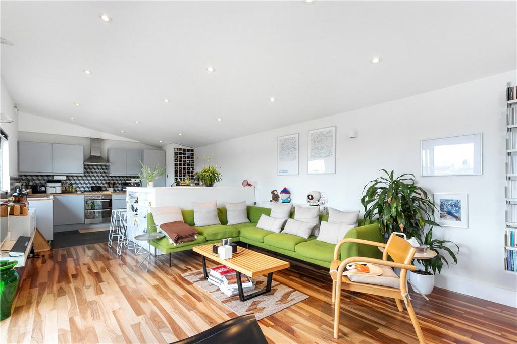 Sunlight Square, Bethnal Green, London, E2 2 bed apartment for sale £885,000