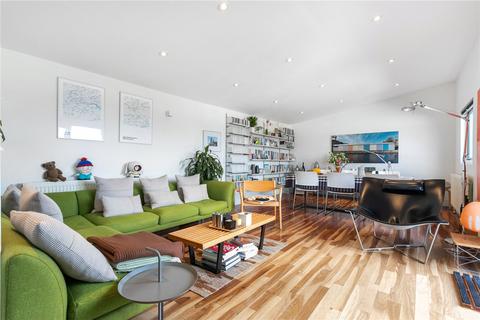 2 bedroom apartment for sale, Sunlight Square, London, E2