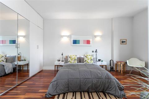 2 bedroom apartment for sale, Sunlight Square, London, E2