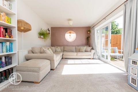 13 Lannock, Letchworth Garden City, SG6 2PX