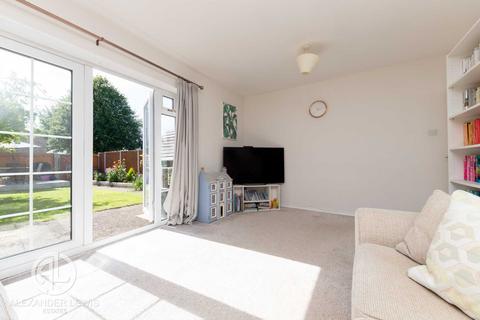 13 Lannock, Letchworth Garden City, SG6 2PX