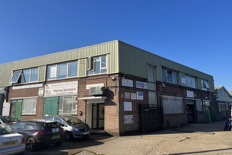 Industrial unit for sale - Holmer Green, High Wycombe HP15