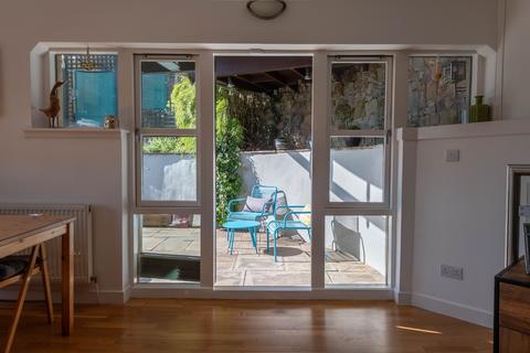 2 bedroom duplex for sale, 22/3 Lanark Road, Craiglockhart, Edinburgh, EH14 1TQ