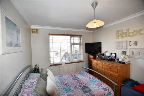 53 Glenloch Road, Enfield, EN3 7HL