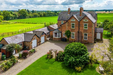 7 bedroom detached house for sale - The Old Vicarage, Myton on Swale, York, YO61 2QY