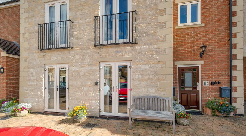 Lodge Stables, Burley Road, Oakham 2 bed retirement property for sale