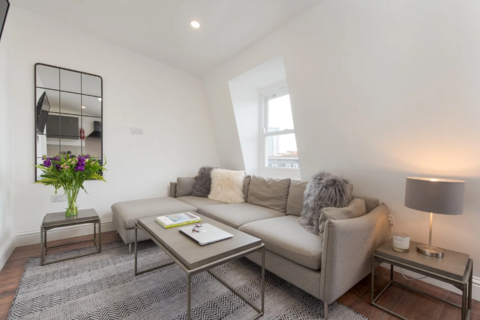 2 bedroom flat to rent, Warwick Road (9/119), Earls Court, London, SW5