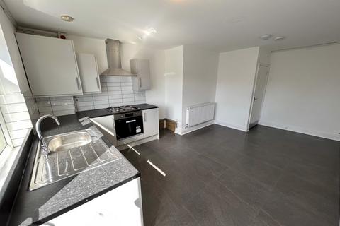 2 bedroom apartment to rent - B Rochester Road, Gravesend, Kent