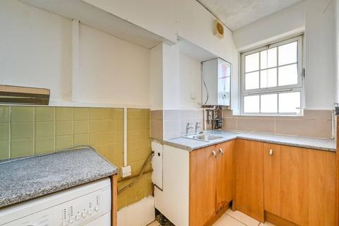1 bedroom flat for sale, Shadwell Gardens, Shadwell, London, E1