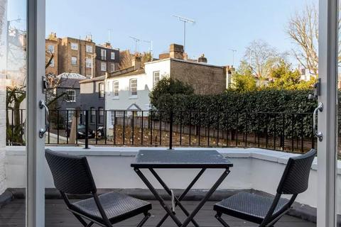 Studio to rent, Pembridge Villas (2), Notting Hill, London, W11