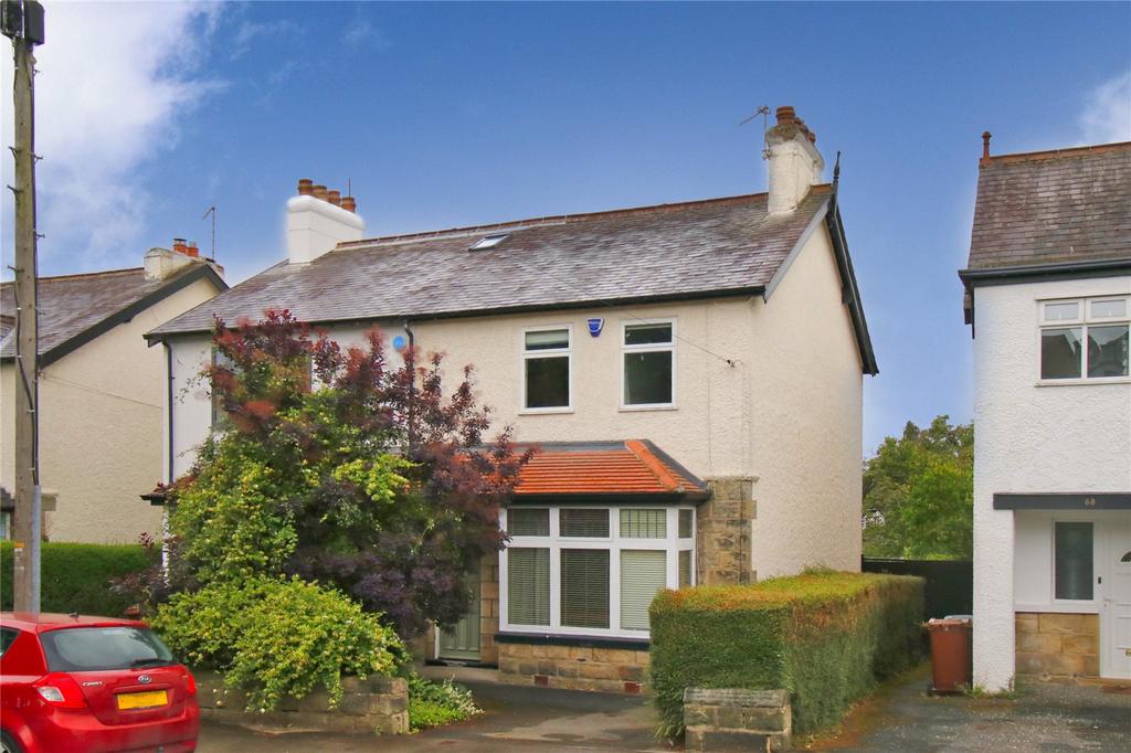 Victoria Gardens, Horsforth, Leeds, West Yorkshire, LS18 4 bed semi