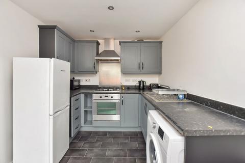 2 bedroom flat to rent, Rylands Drive, Warrington, WA2 7DB