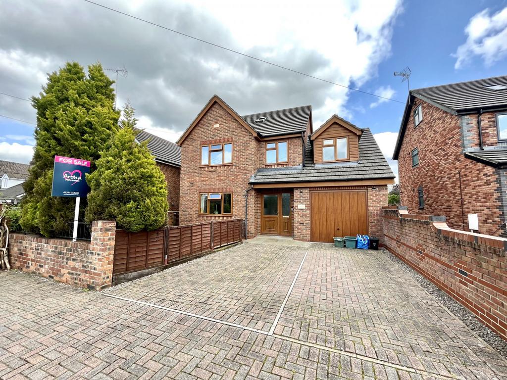 Hang Hill Road, Bream, Lydney... 4 bed detached house £375,000