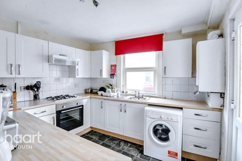 1 bedroom in a house share to rent, Chaddlewood Avenue, Plymouth
